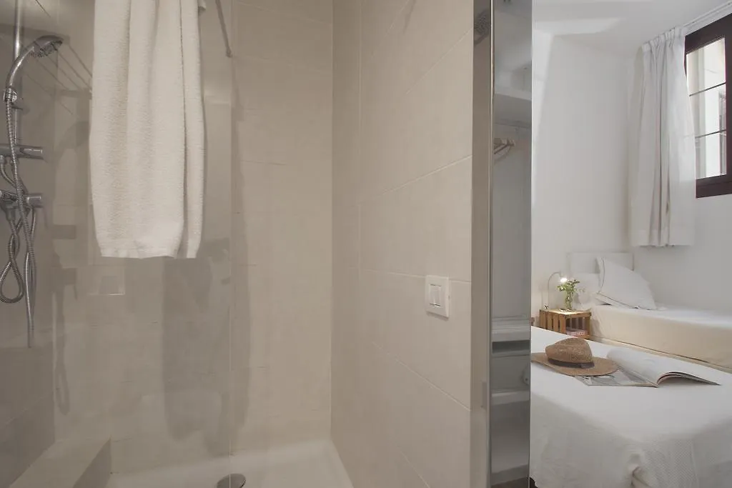 Hotel Som Nit Born Barcelona 3*,  Spanien