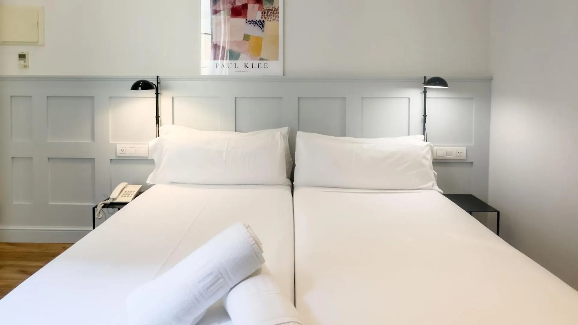 Som Nit Born Hotel Barcelona