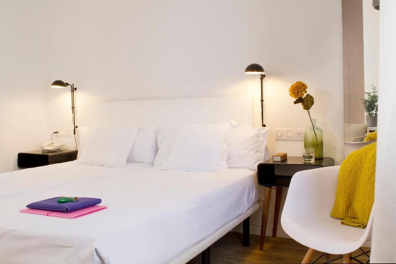 Som Nit Born Hotel Barcelona Guest house