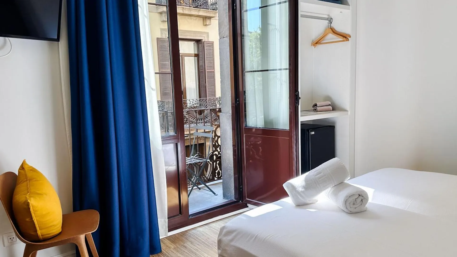 Som Nit Born Hotel Barcelona