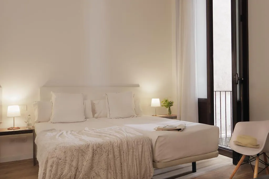 Som Nit Born Hotel Barcelona Guest house