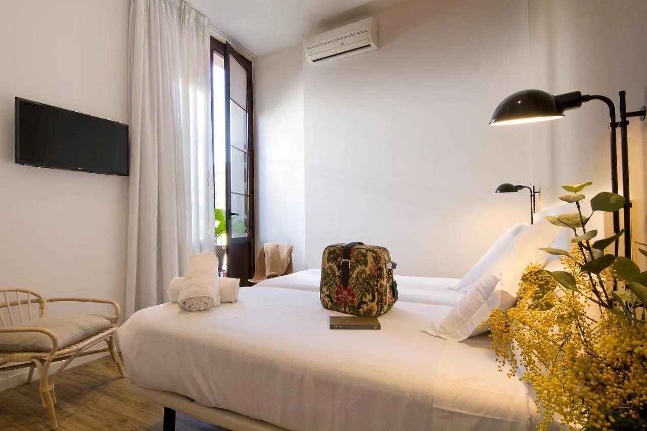 Som Nit Born Hotel Barcelona Guest house